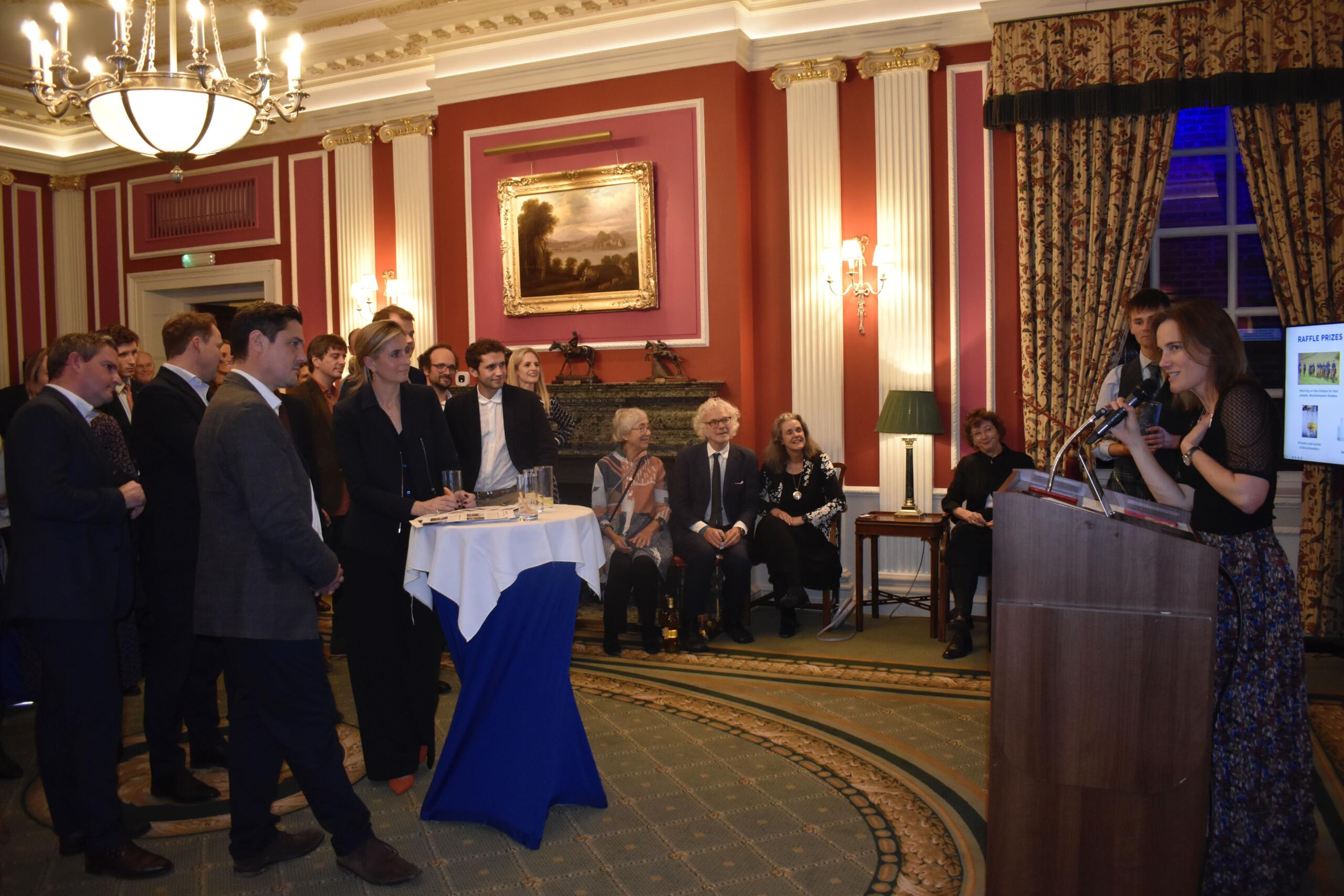 16676FA6-C768-47D0-8B73-56654592EB8D_1_201_a-min