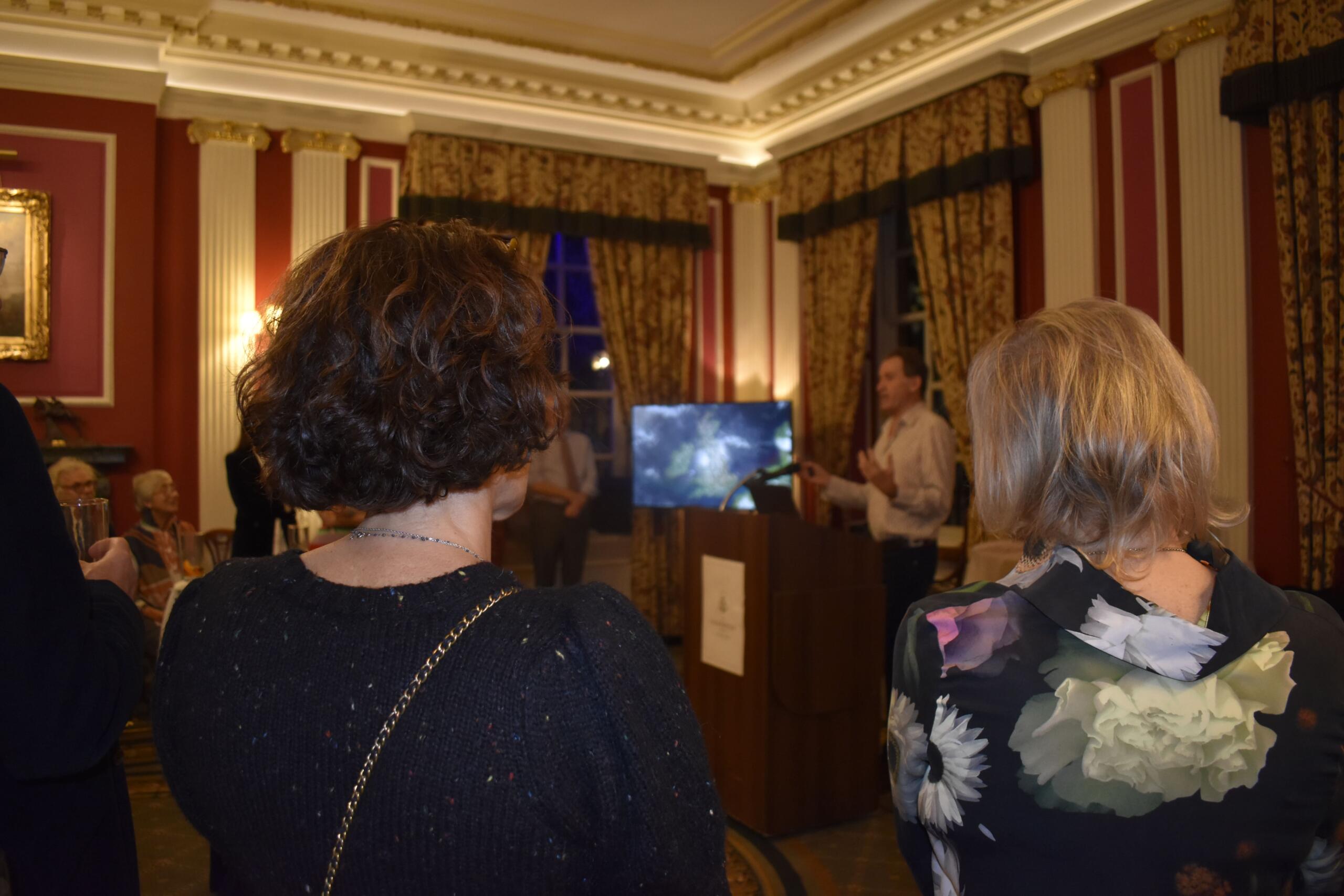 2711F640-3073-4634-A985-B905653F5BA6-min