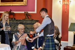 E7267127-0C46-48D5-8D1E-445F2D3278C3_1_201_a-min